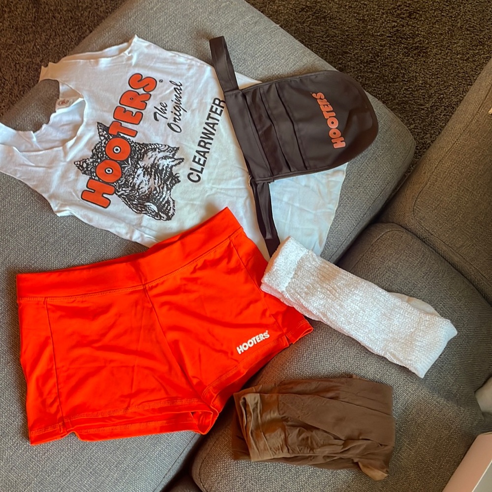 Hello! I am selling a full authentic hooters outfit! #hootersgirl #halloween